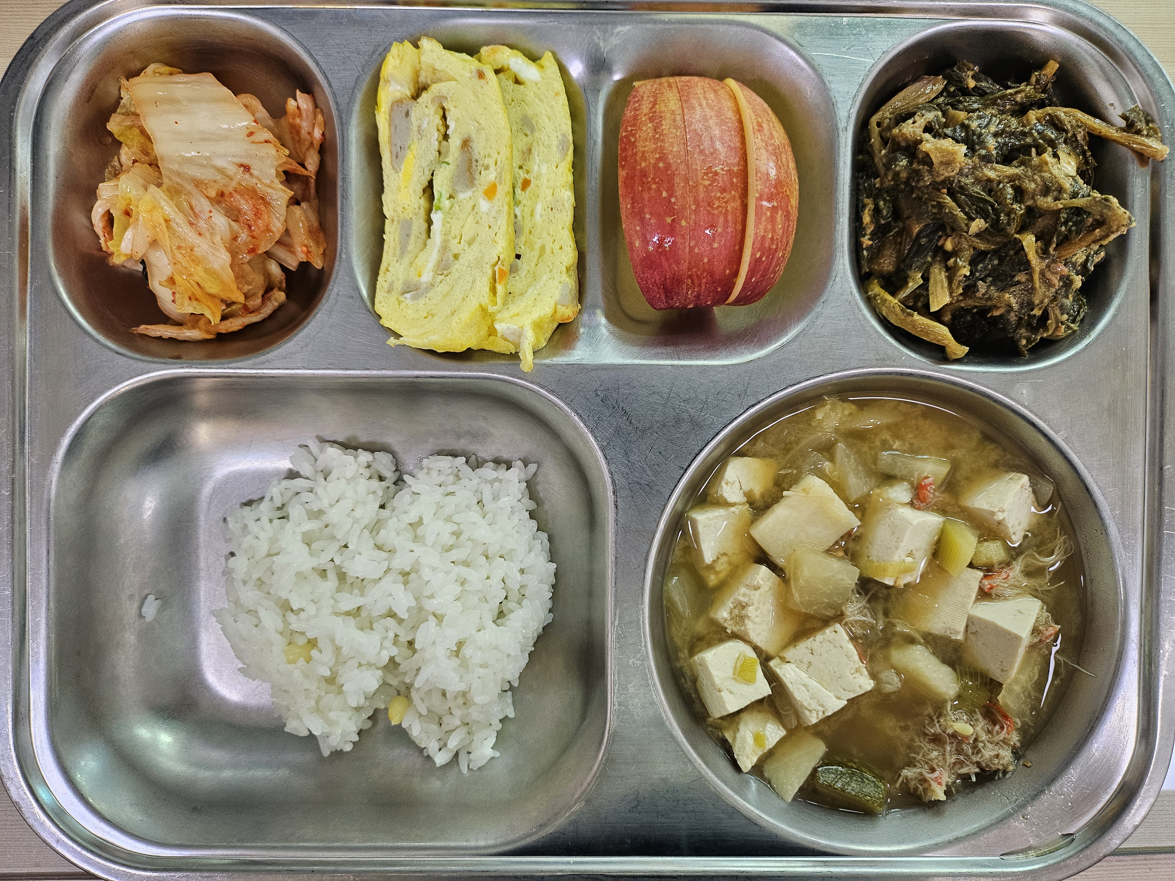 4월 16일 화천유치원 점심과 간식사진 사진